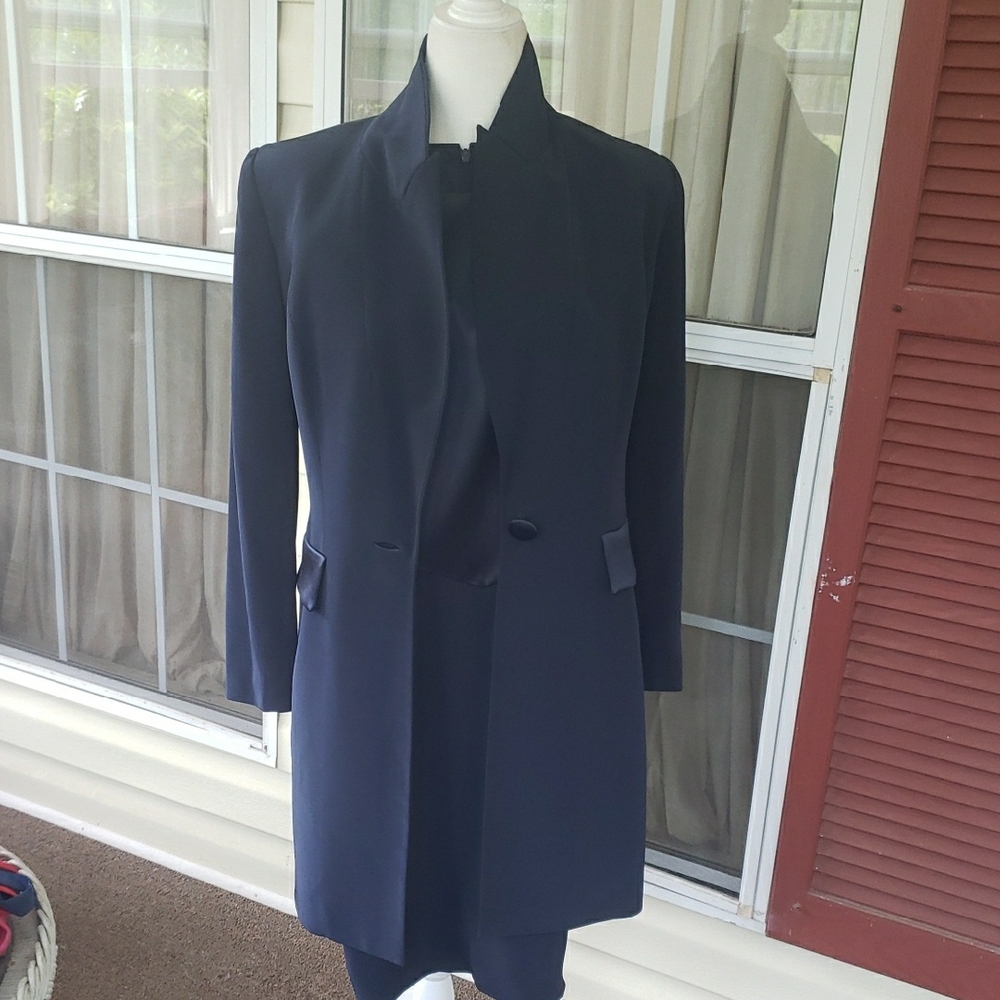Blacktie Oleg Cassini Elegant Navy Women's Coat Suit